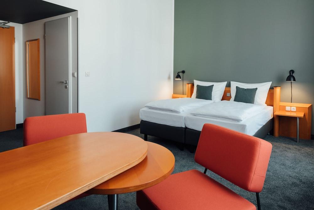 Townhouse Stadt Hamburg Отель Висмар