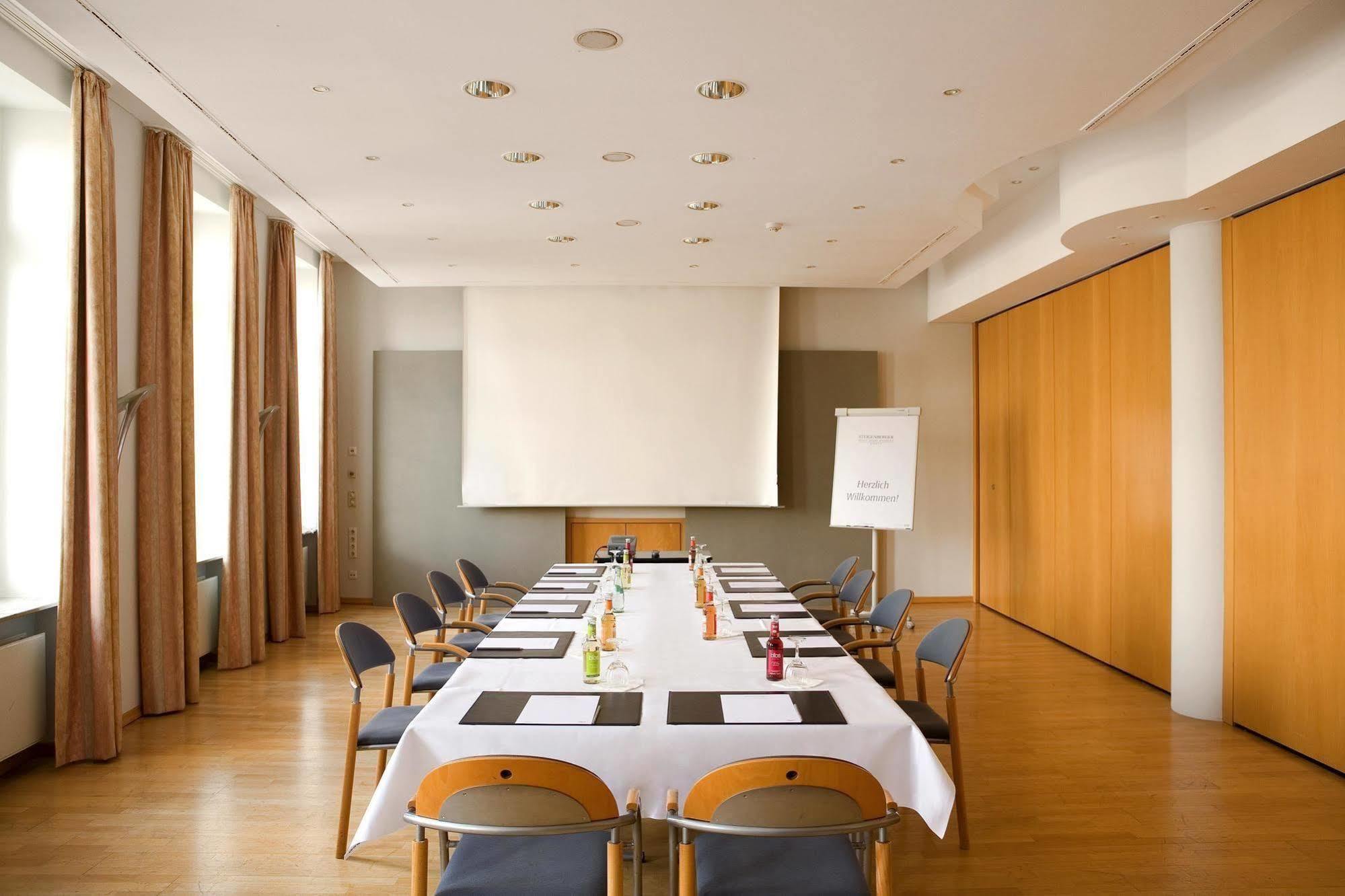 Townhouse Stadt Hamburg 4*
